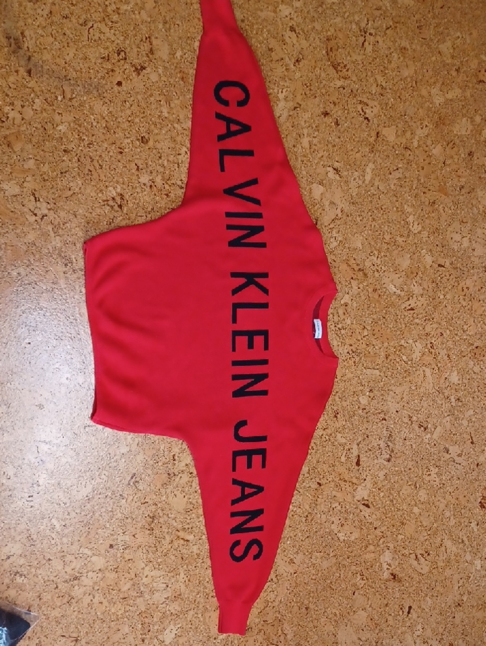 Calvin Klein Vintage 90s Red Cropped Crewneck Sweater Size M